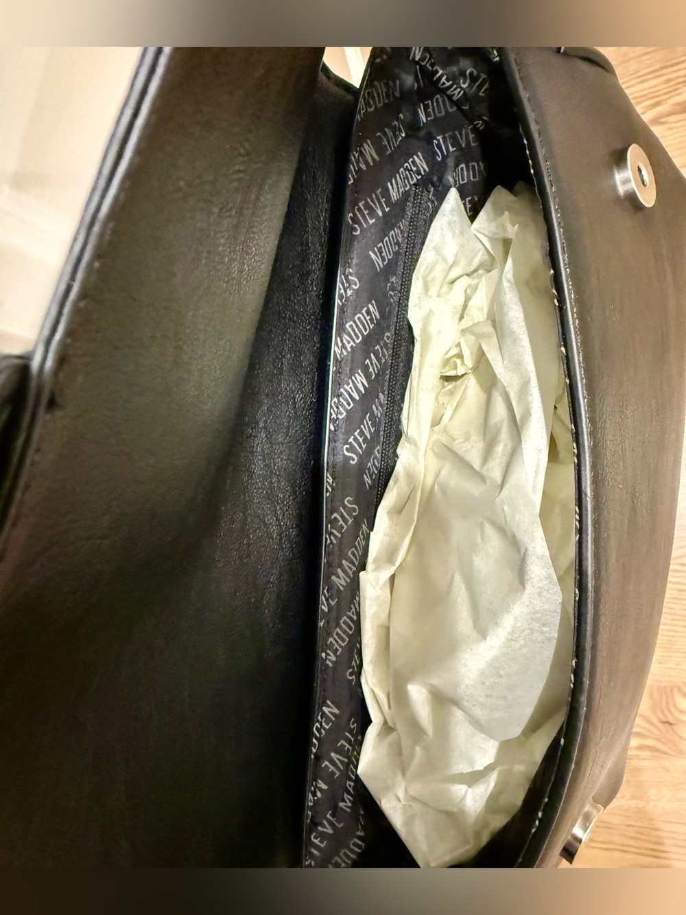 NWT Steve Madden Black Baguette Shoulder Bag w/ Cherry Charm - Picture 2 of 11